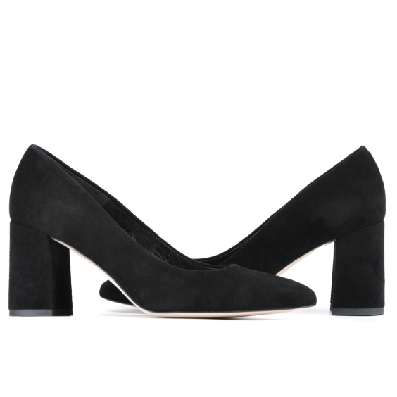 Туфлі човники BRAVO MODA 1479/Czarny zamsz