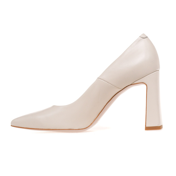 Туфлі човники BRAVO MODA  0168/KREM SKORA