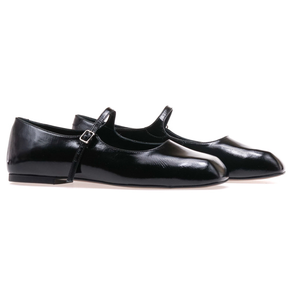 Туфлі IKOS 6041-14/BLACK LAK