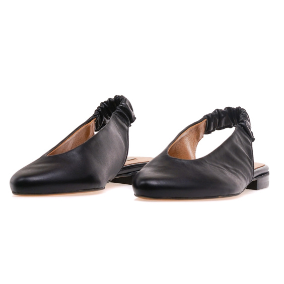 Босоніжки BRAVO MODA 0132/CZARNA SKORA