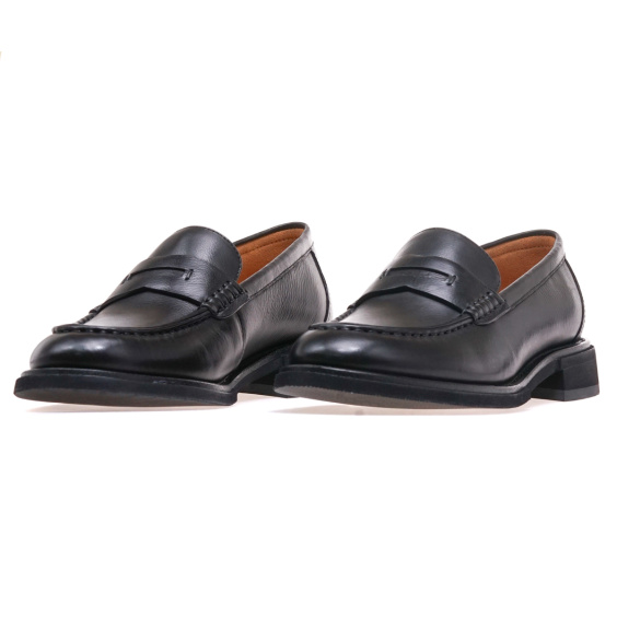 Лофери ANEMONE PY6867A-03A9/BLACK LEATHER