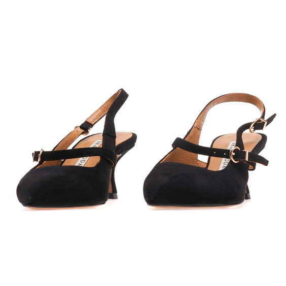 Босоніжки BRAVO MODA 0342/CZARNY ZAMSZ