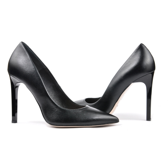 Туфлі човники BRAVO MODA 1254/Czarna skora